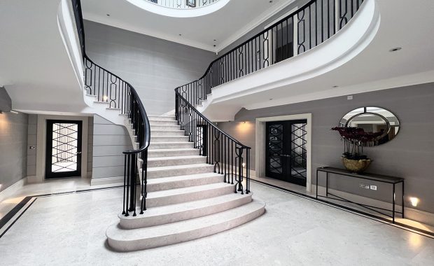 Ascend in Style with Luxurystairs.co.uk – The Premier Destination for Bespoke Stairs in the UK