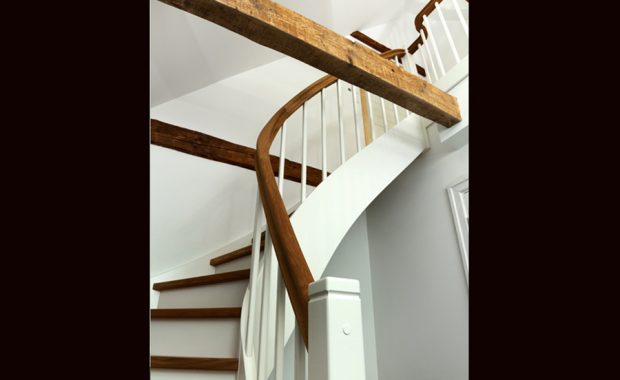 Luxury Staircases UK: What to Look for? 